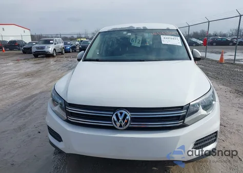 2013 Volkswagen Tiguan S из США, поврежденный, VIN WVGAV7AX0DW516965